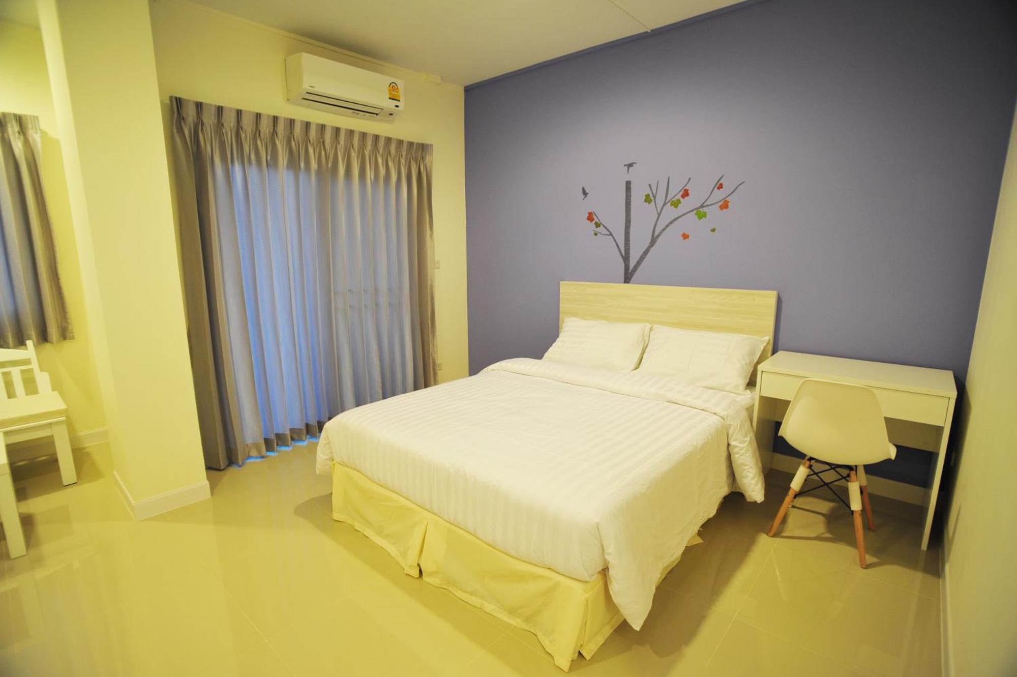 The Garden Living Hotel Bangkok Buitenkant foto