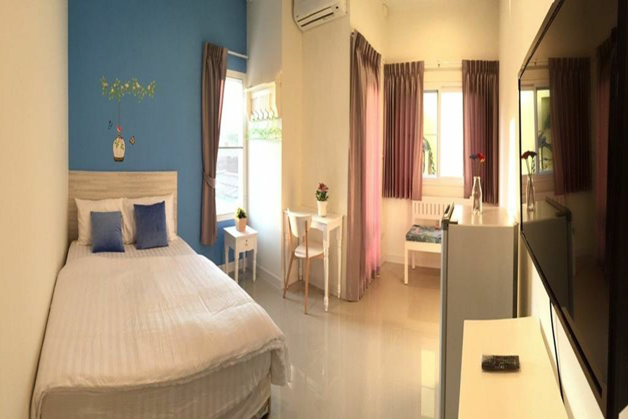 The Garden Living Hotel Bangkok Buitenkant foto