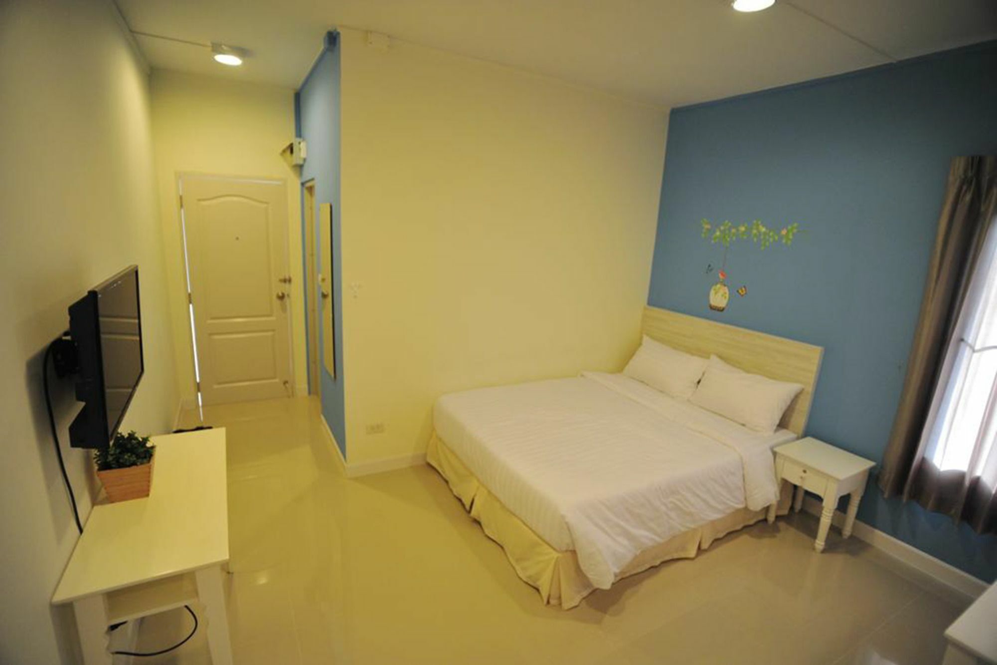 The Garden Living Hotel Bangkok Buitenkant foto