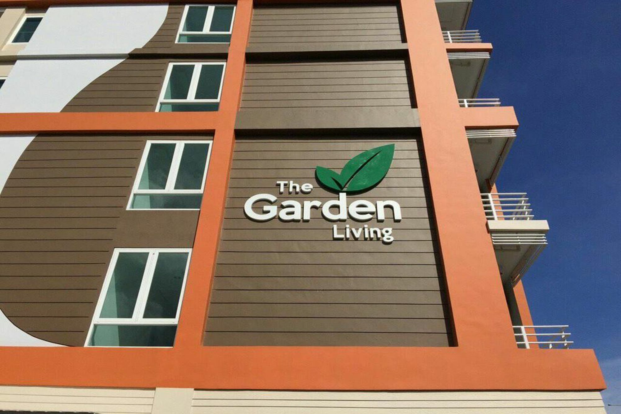 The Garden Living Hotel Bangkok Buitenkant foto