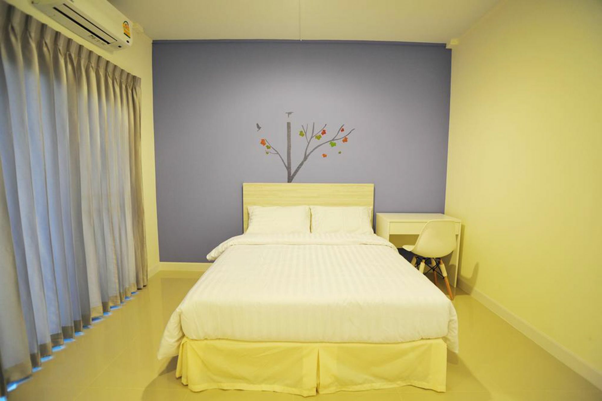 The Garden Living Hotel Bangkok Buitenkant foto